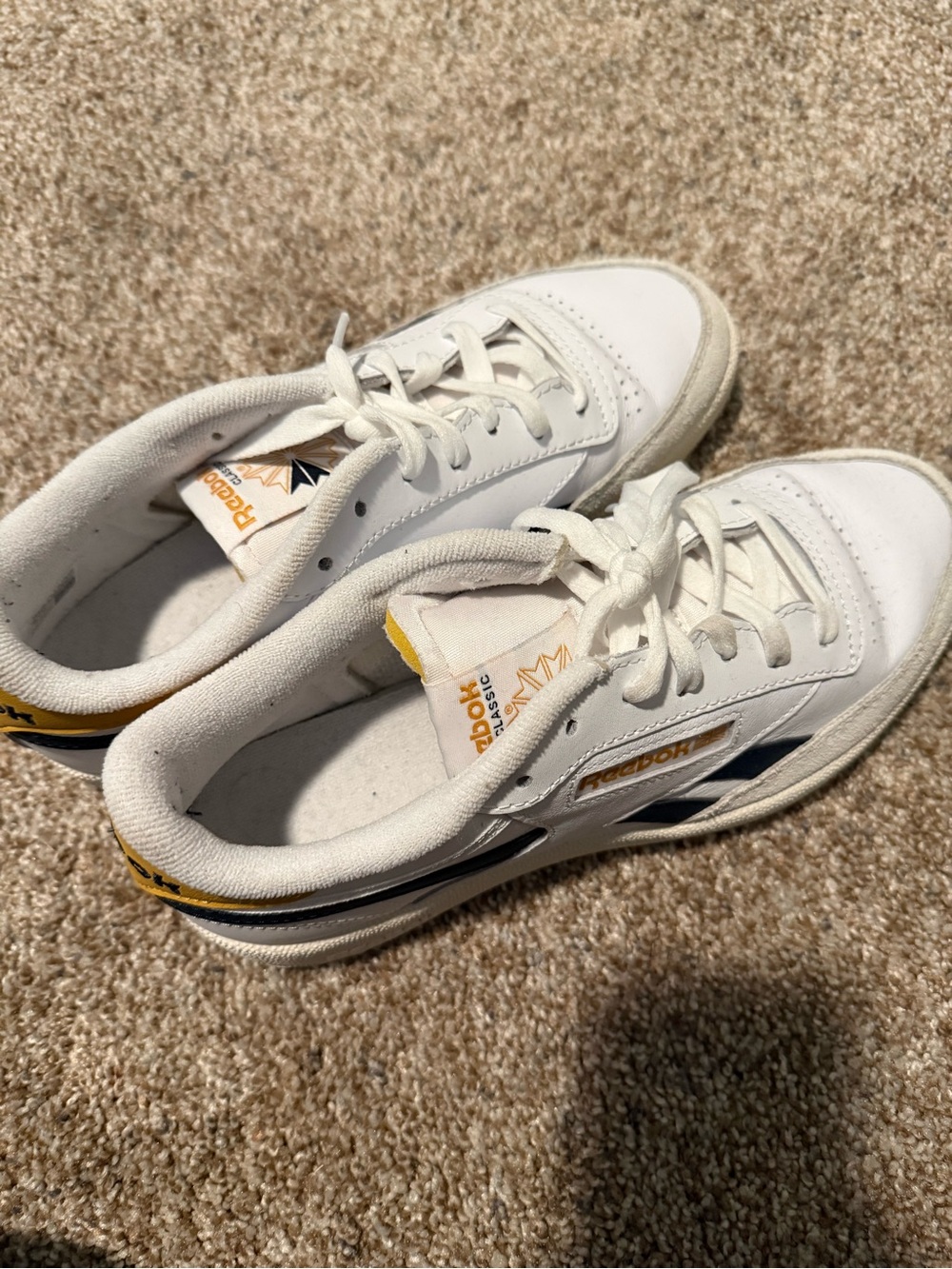 Reebok men’s White Sneakers with Yellow and Navy Details